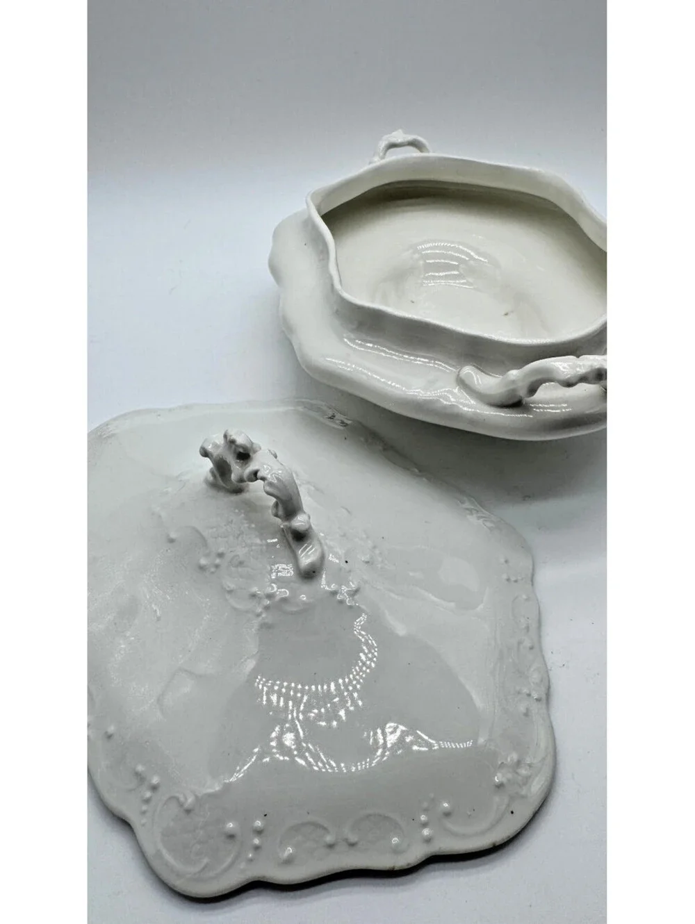 Antique Johnson Bros England White Embossed Covered Vegetable Dish Tureen